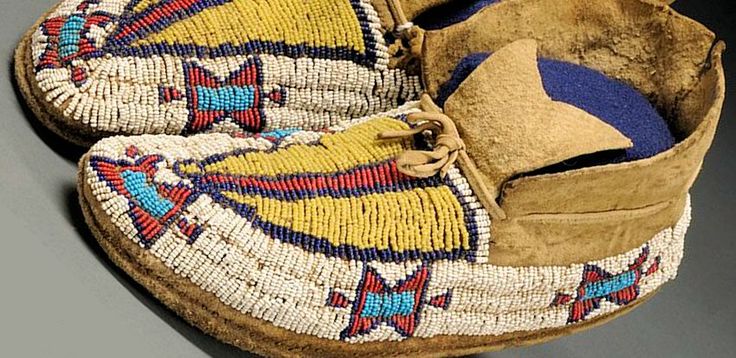 How To Make Moccasins- Making Native American Indian Moccasins .