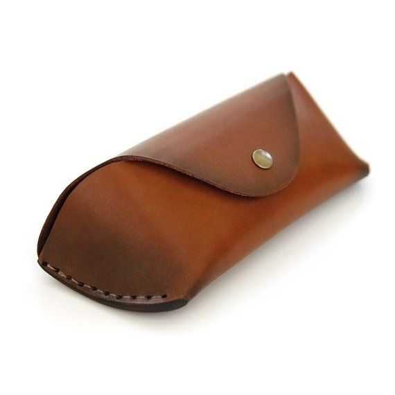 Glasses Case by AtelierPALL Sunglasses Leather case in brown .