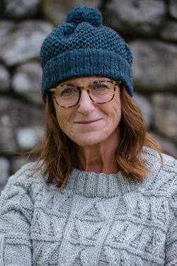 Mansard Hat Knitting Pattern by Cassie LaFollette – Quince & C