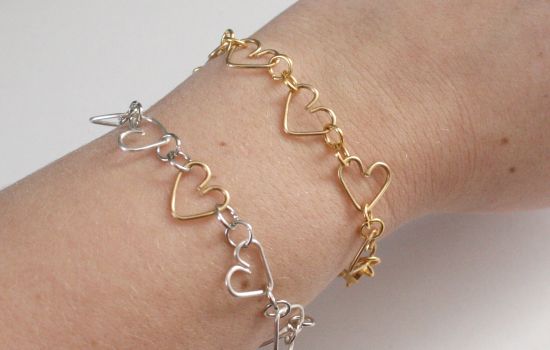 Jewelry Wire Heart Chain DIY | Wire jewelry, Wire bracelet, Diy .