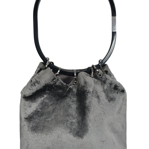 GUCCI BY TOM FORD GREY VELVET BUCKET BAG 19