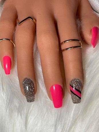 162 - Large / Medium / Square | Short acrylic nails, Pink nails .