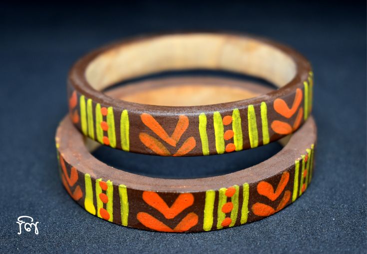 Product : Wooden Bangle Code: C01803. Hand painting on wooden .