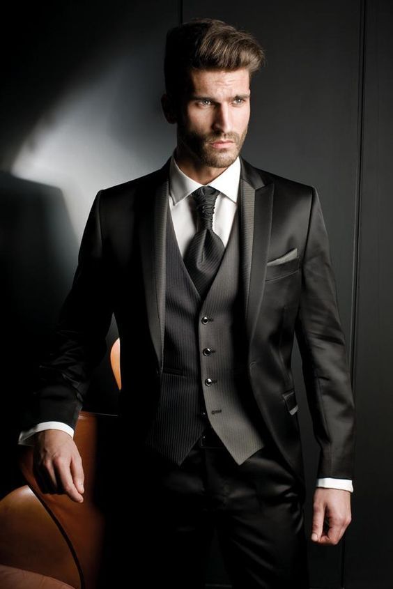 5 Must Have Suits in Every Man's Wardrobe | Wedding suits men .