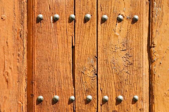 old vintage wooden door , background | Wooden doors, Wooden, Vinta